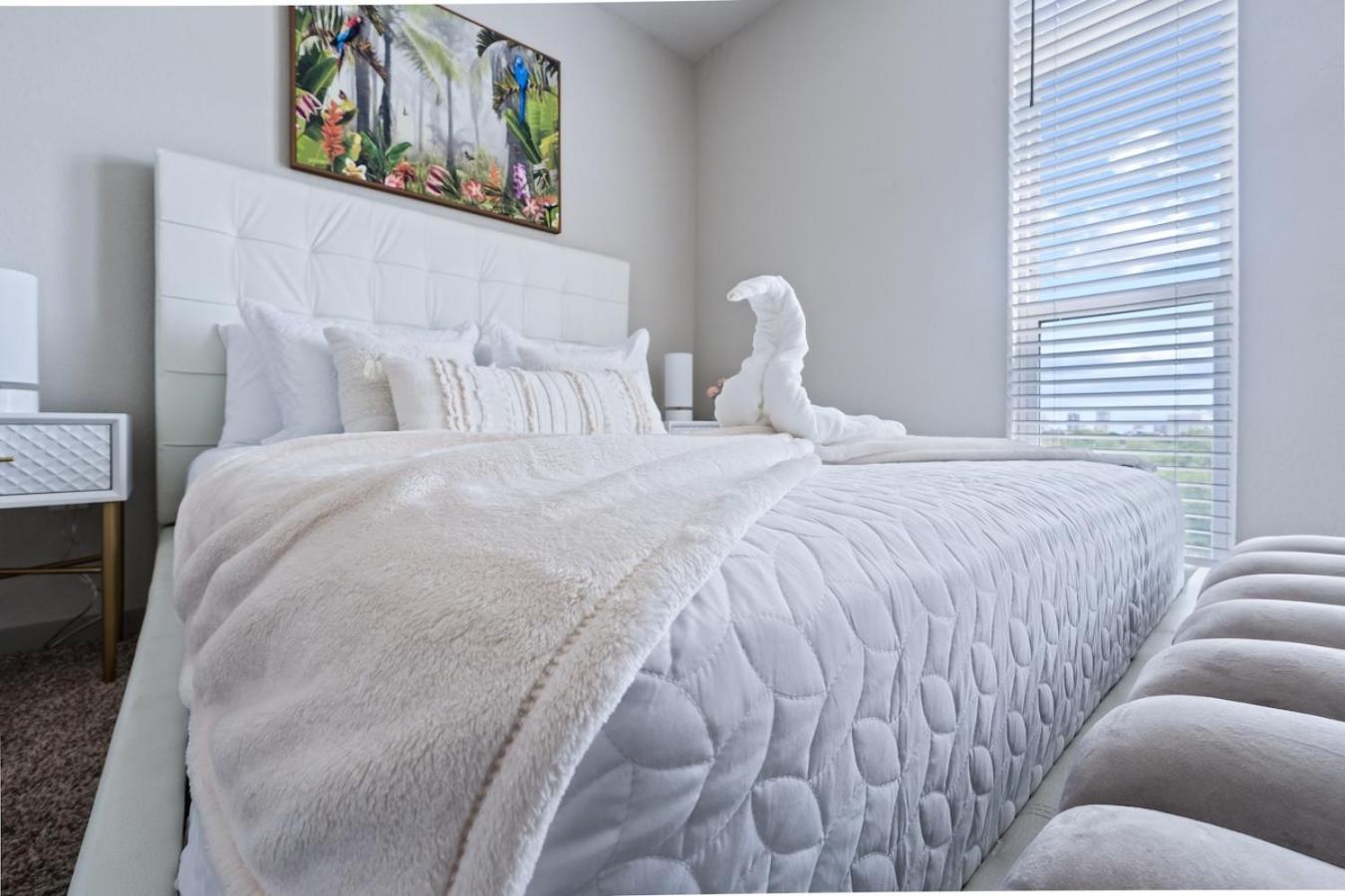 Central Avenue 2 Bed Mins From Tropicana Field St. Petersburg Kültér fotó